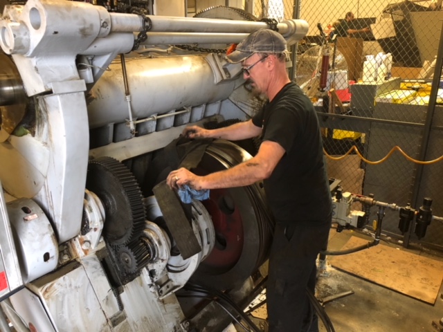 Preventative Maintenance for Clamshell Platen Presses